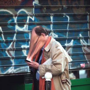 Breaking: Niggas phones be vacuuming they faces!?